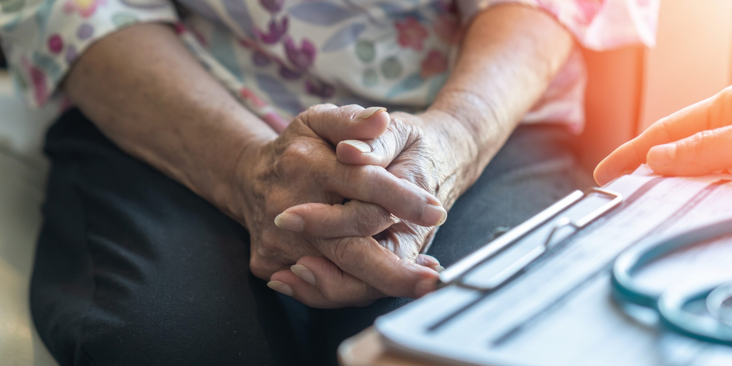 parkinsons_bucks_county_closed_hands