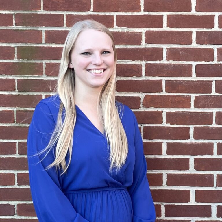 Riley Brown headshot